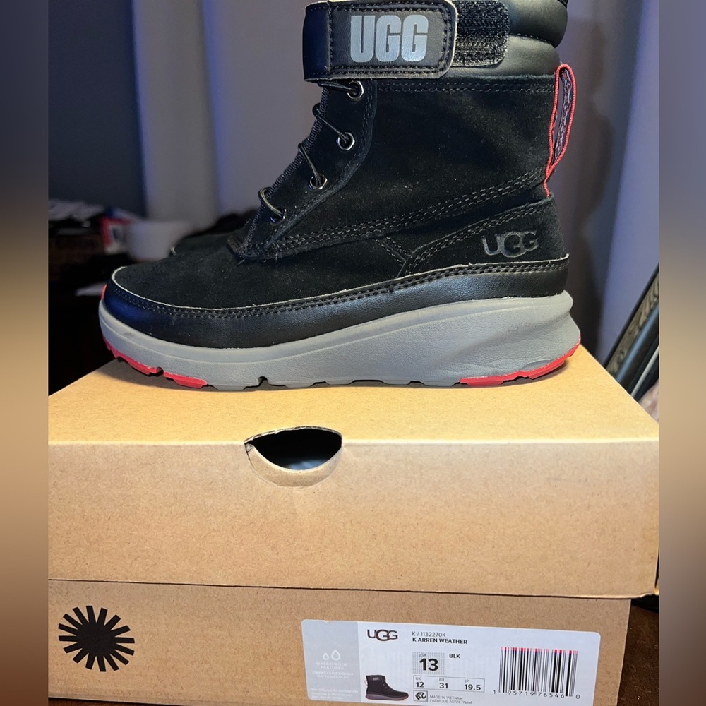 Ugg Arren Weather Black Snow Boots